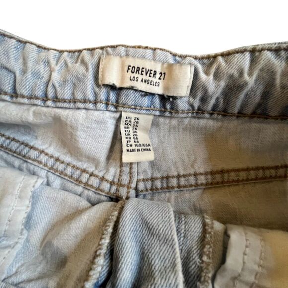 Forever 21 Jean Shorts Women 26 Blue High Rise Distressed Light Rinse Sz26 W30 - Picture 8 of 13